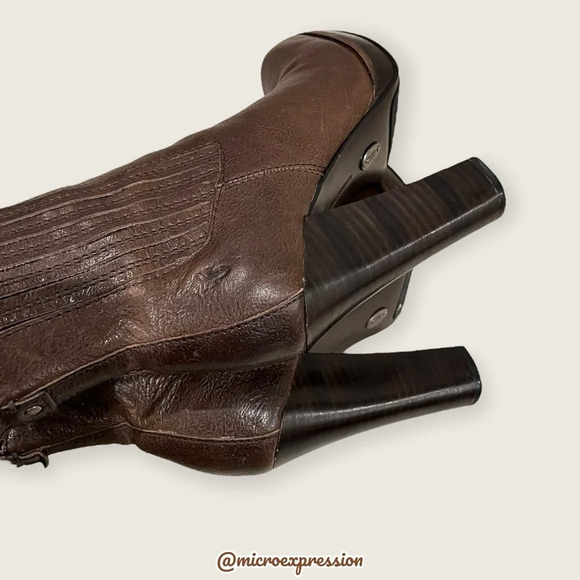 $379 Frye Donna Chelsea Dark Brown Leather Stretchy Gore Sexy Ankle Bootie Heels - Picture 8 of 13